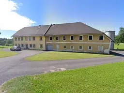 Bauernhof mit ca. 14,6 ha landwirtschaftlichen Nutzgrund