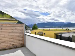 Über den Dächern - Dachterrasse mit See- und Gebirgspanorama