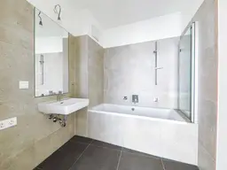 Quadrill_Urban Living_Top M613