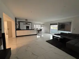 Mein Zuhause: modern-schlicht-geräumig