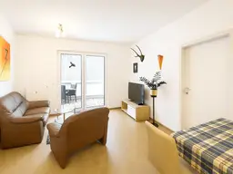 Investment - Zwei Zimmer Wohnung - Baurecht