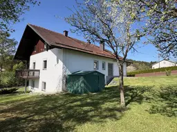 Großzügiges Zuhause mit viel Platz und großem Garten