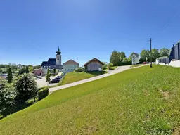 Sonniges Baugrundstück mit Aussicht in Eberstalzell