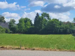 FÜR BAUTRÄGER! Grundstück ohne Bauzwang!