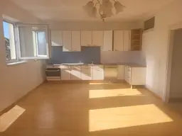 Attraktive 2-Zimmer-Wohnung inklusive Parkplatz
