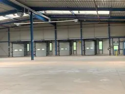 verkehrsgünstig gelegene Lagerhalle im Gewerbegebiet an der B 141 
