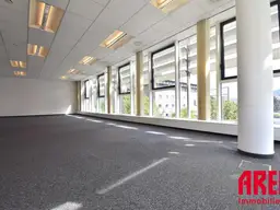 GROSSZÜGIGE BÜROFLÄCHE AUF 2 EBENEN - B1+2