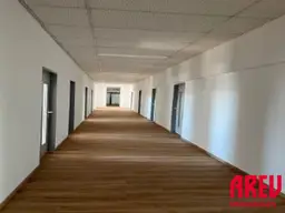 DIE PERFEKTE BÜROFLÄCHE FÜR NEUE IDEEN - STARTEN SIE JETZT - B16