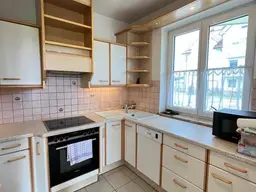 3-Zimmer Wohnung mit Eigengarten und PKW-Stellplatz