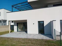 Erstbezug - perfekt aufgeteilte 3-Zimmer-Gartenwohnung mit Carport