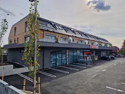 HELLE FAMILIENWOHNUNG MIT HERRLICHER WESTSEITIGER SONNENTERRASSE - PROVISIONSFREI