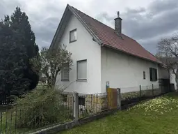 *RESERVIERT*Kleines Häuschen mit vielen Möglichkeiten auf sonnigem Bauland