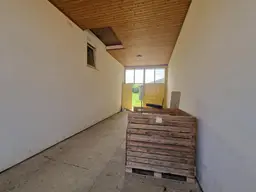 LIEBEVOLLES LANDHAUS MIT GEPFLEGTEM GARTEN IN PARADIESISCHER GRÜNRUHELAGE
