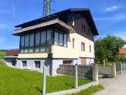 Gepflegtes Wohnjuwel mit Weitblick! Platz für Generationen!