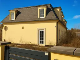 Großzügige Doppelhaushälfte nahe Föhrensee - Mit etwas handwerklichem Geschick zum individuellen Traumhaus