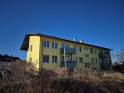 3 Zimmer Wohnung mit Balkon