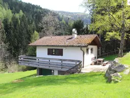 Gemütliches Wochenendhaus im Grünen - gemütlich, praktisch und klar strukturiert
