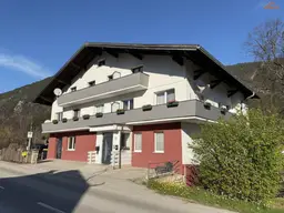 Attraktives Anlageobjekt in Puchberg am Schneeberg – Zinshaus mit 10 Wohneinheiten