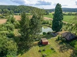 NEUER PREIS! - Grundstück mit 2 Teichen und Fischerhütte!