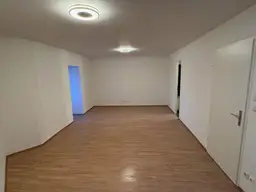 Eine Charmante ruhige Wohnung sucht einen Mieter!
