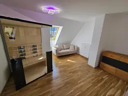 Ferienwohnung mit Blick auf die Skipiste und Eignung zur kurzfristigen Vermietung
