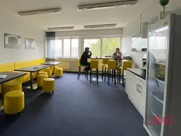 Gut geschnittene und gelegene Bürofläche in etabliertem Gewerbepark zu mieten - 5020 Salzburg