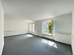 Repräsentatives Altstadthaus im Herzen der Stadt
