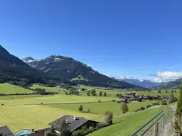 Sonniges Baugrundstück mit Panoramablick in Kirchberg