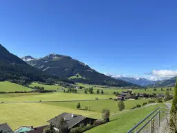Sonniges Baugrundstück mit Panoramablick in Kirchberg