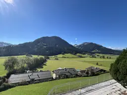 Sonniges Baugrundstück mit Panoramablick in Kirchberg