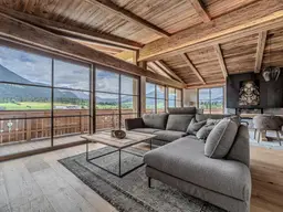 Luxus-Chalets in ruhiger &amp; sonniger Aussichtslage mit Outdoor-Pool
