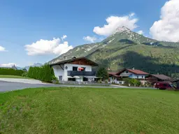 Sonniges Einfamilienhaus in zentraler Lage von St. Ulrich ( 05577 )