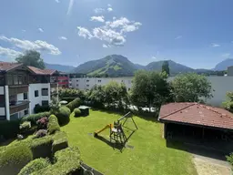 Gemütliche Obergeschosswohnung in schöner Lage (06418)