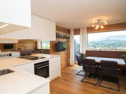 Moderne Dachgeschosswohnung mit Freizeitwohnsitz (06442)