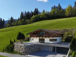 Landhaus mit Potential in erhöhter Sonnenlage (06317)