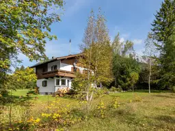 Charmantes Grundstück mit einzigartigem Steinbergblick ( 05919 )