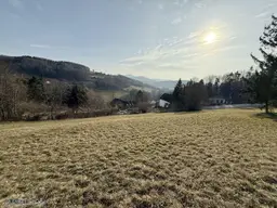 Sonniges Baugrundstück in Hanglage in Stössing/Hochgschaid zu kaufen!