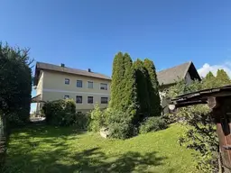 Haus - großer Grund - zwei Wohneinheiten möglich