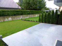 PROVISIONSFREI - MIETE GLANEGG: Wunderschöne 54 m² 2 Zimmer-Gartenwohnung mit ca. 60 m² Süd-West Garten