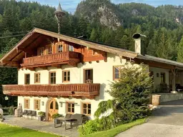 Ein Juwel in einzigartiger Lage!Bauernhaus auf 900 m Seehöhe