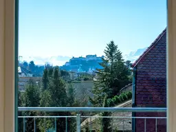 Logenplatz - Josef-Mayburger-Kai! Hochwertige Terrassen-Maisonette mit herrlichem Panorama