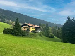 Ihr Rückzugsort im Grünen!5-Zimmer Wohnung mit Garten am Gaisberg