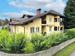 EIN PLATZ FÜR DIE FAMILIEZeitlose Villa in Ruhelage - fußläufig zum Leopoldskroner Weiher