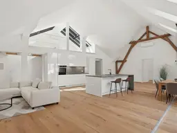 Wahrhaft kaiserlich!Exklusives Penthouse-Design vereint mit historischem Charme