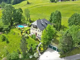 Logenplatz neben dem Skilift!Repräsentatives Forsthaus in unverbaubarer Panoramalage am Dürrnberg!