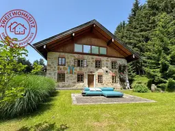 Modern &amp; charmant!Bauernhaus in absoluter Alleinlage - Nähe Wallersee!