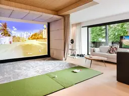 Golf- und Autoliebhaber willkommen!215 m² Penthouse-Maisonette mit XL-Terrasse und 8 Garagenplätzen