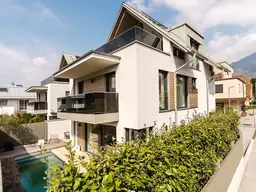 Klare Architektur &amp; moderne Ästhetik!Villa mit Pool in Aigen