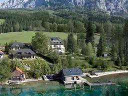 Dolce Vita am glitzernden Attersee!4-Zimmer Gartenwohnung mit privatem Seezugang