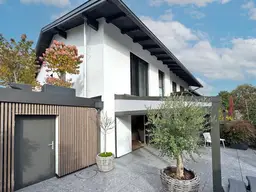Ruhige Eleganz! Eck-Haus de Luxe mit Swim-SPA in Bestlage Anif